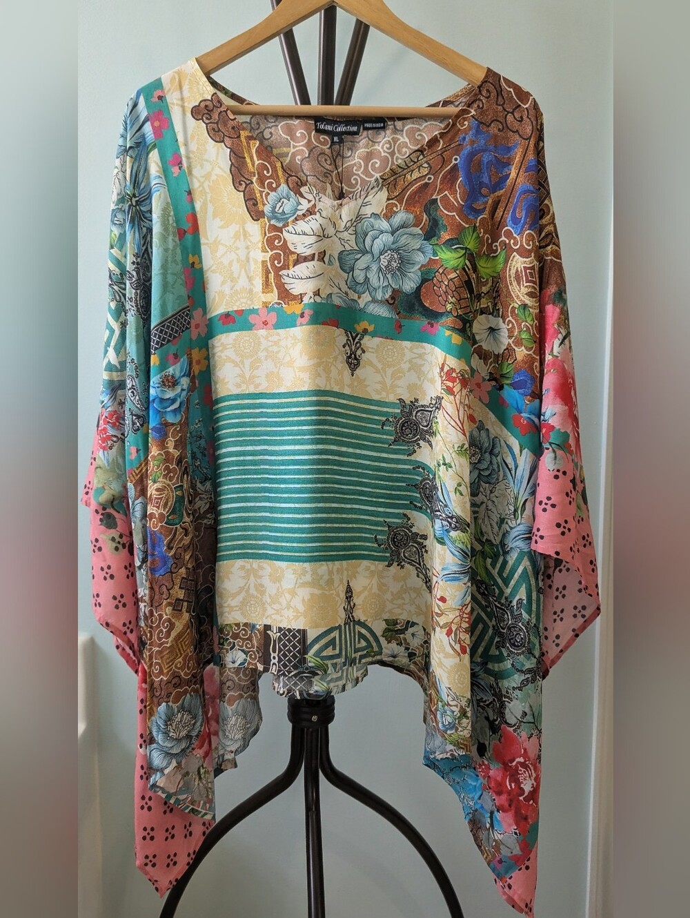 NWT Tolani Collection Caftan/Blouse - Size XL